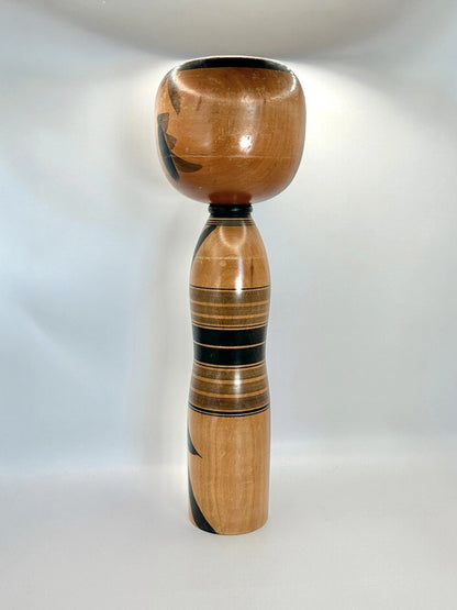 Kokeshi Yajiro traditionnel par Ishikawa Tokujiro