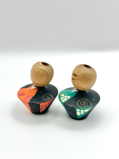 K05007 - Vintage kokeshi of Kabuki actors