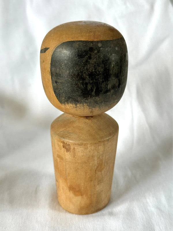 Poupée kokeshi en bois Ukita Hideie importée du Japon
