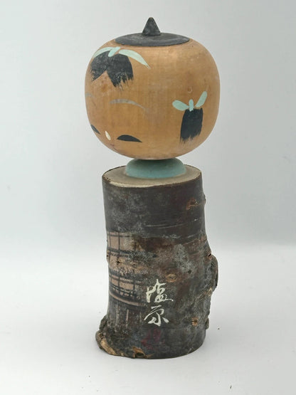 Poupée kokeshi souvenir Onsen Japon