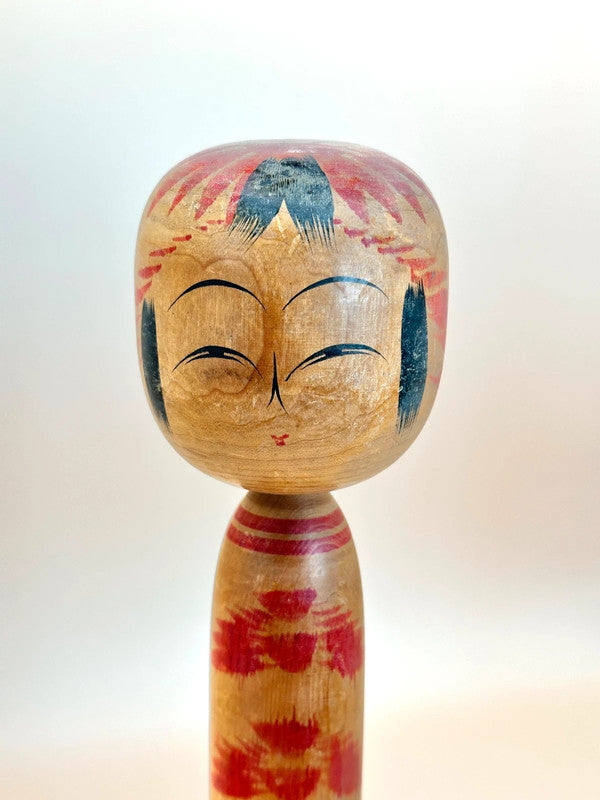 Kokeshi Togatta traditionnel par Tetsuro Sato