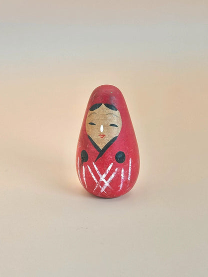 poupée daruma Okiagari Kobōshi vintage