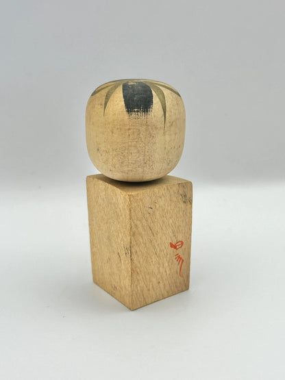 Poupée kokeshi souvenir Onsen vintage