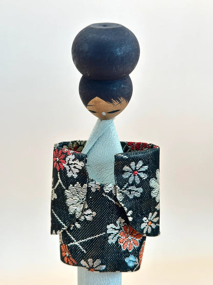 K20085 - Poupée en tissu kokeshi Sosaku