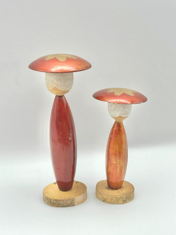 K15035 - One set of vintage kokeshi doll red