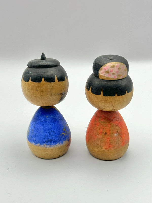 K10025 - Vintage Japanese Wooden Kokeshi Dolls in pair