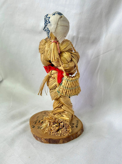 FT51 - Vintage Japanese straw doll kokeshi folk toy