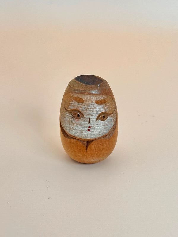 K05041 - Poupée Daruma en bois vintage