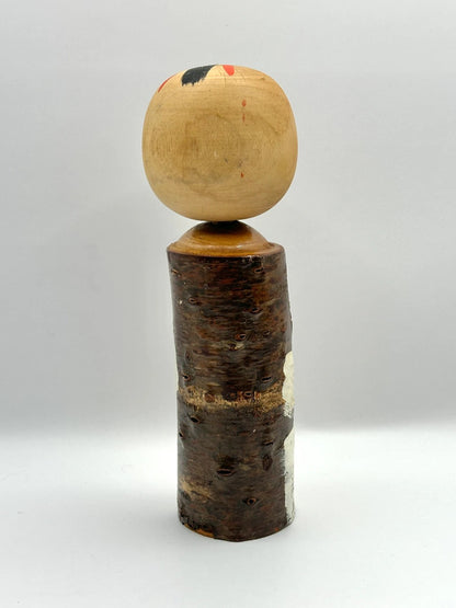 Poupée kokeshi souvenir Onsen Japon