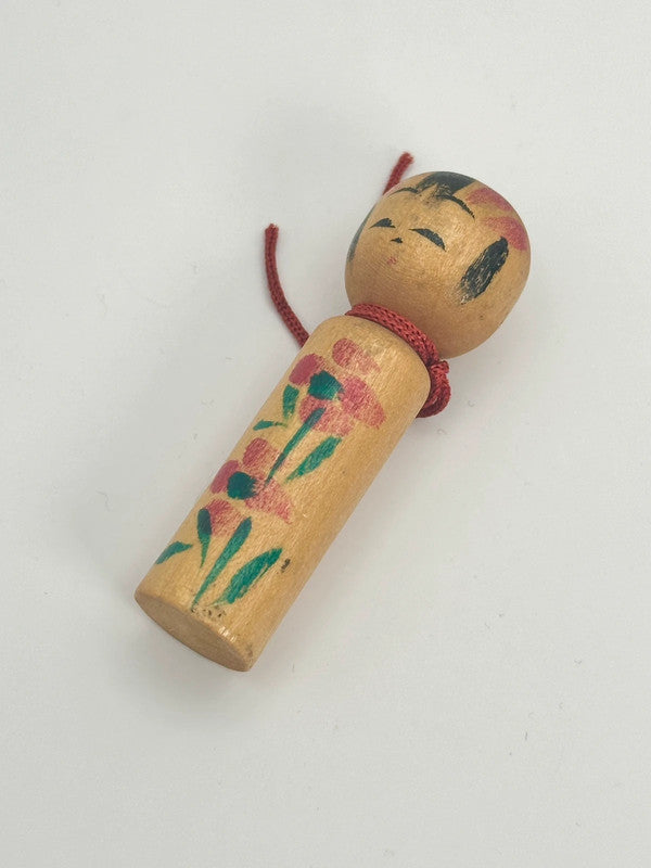 Mini kokeshi traditionnelles