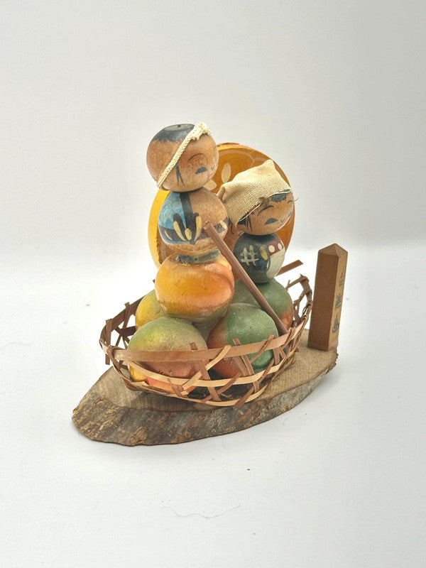 FT34 - Onsen souvenir kokeshi doll from Shirahama