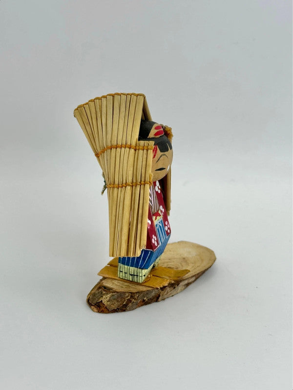 Kokeshi Omiyage avec Mino