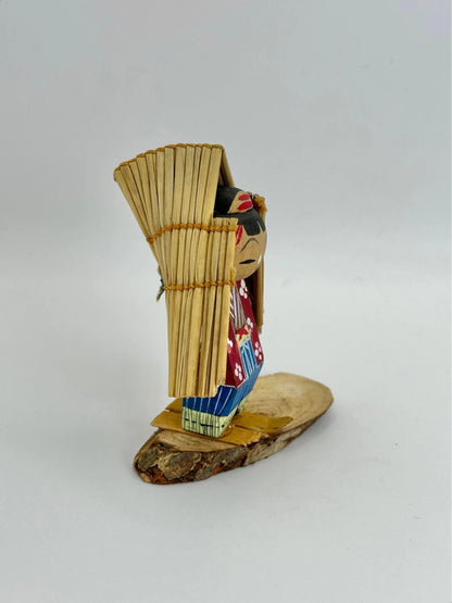 Kokeshi Omiyage avec Mino