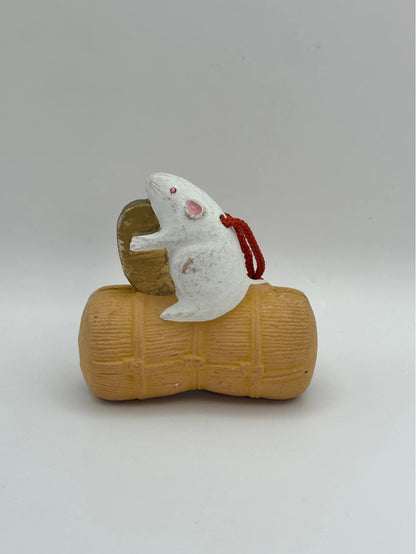 CB007 - Clay bell ornament Dorei Rat