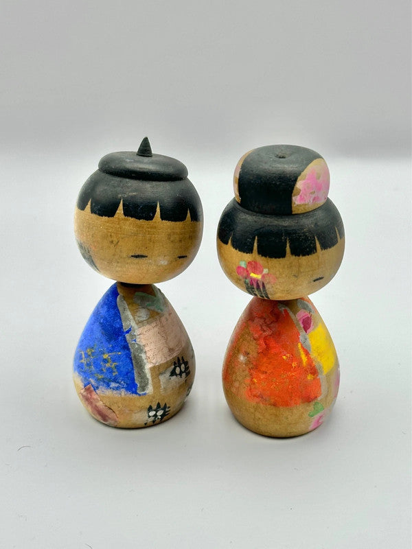 K10025 - Vintage Japanese Wooden Kokeshi Dolls in pair