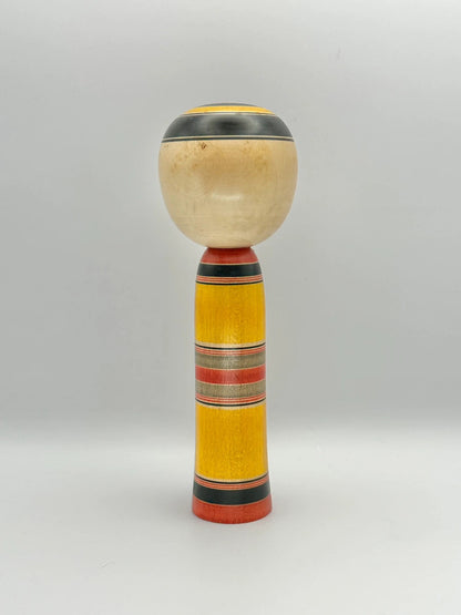 Kokeshi Yajiro traditionnel par Minao Sato