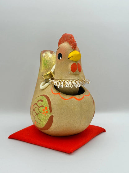 FT31 - Folk toy paper mache chicken