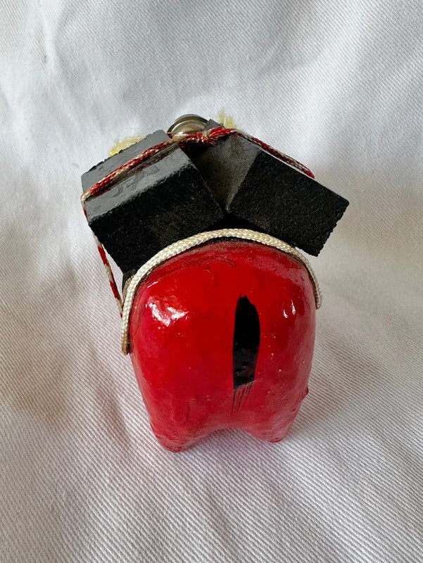 FT47 - Folk toy Akabeko cow in red