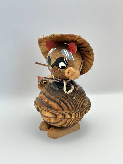 FT13 - Tanuki raccoon wooden doll