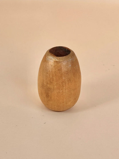 K05041 - Poupée Daruma en bois vintage