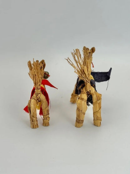 FT70 - Vintage Japanese folk toy horses