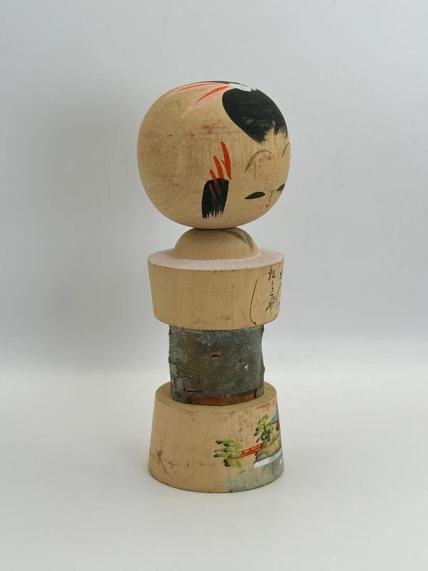 K15052 - Vintage omiyage kokeshi doll
