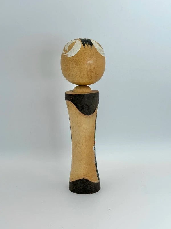 K18028 - Omiyage souvenir kokeshi doll