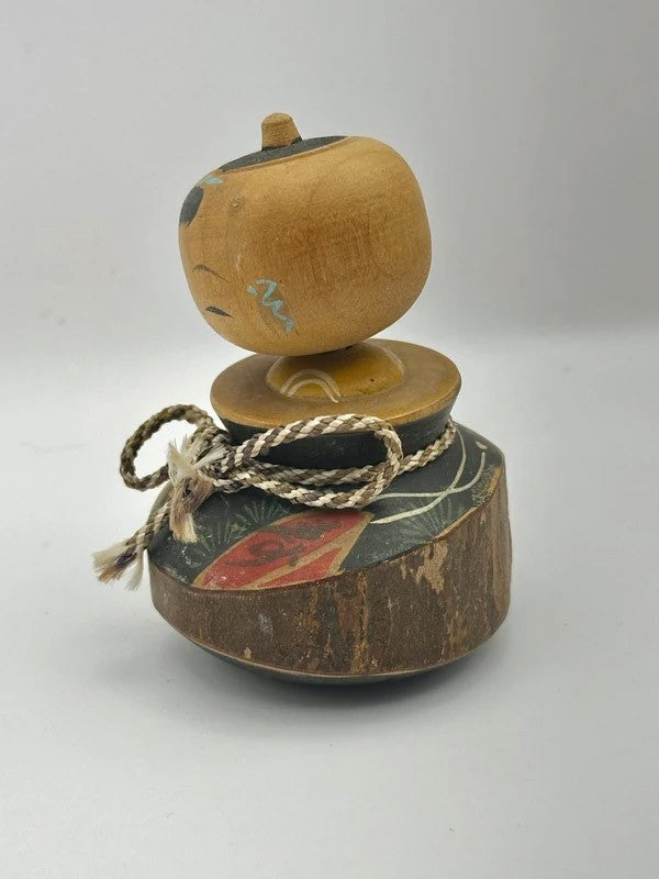 K10048 - Onsen souvenir kokeshi doll