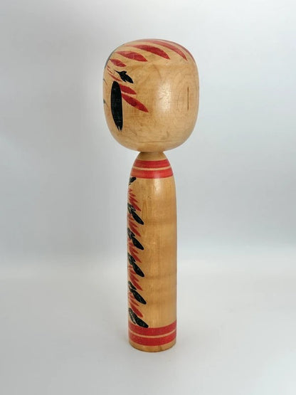 K25020 - Traditional Togatta kokeshi by Tsuneichi Suga