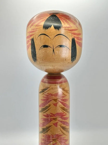 K30009 - Traditional Tōgatta kokeshi by Akozuma Shōzō