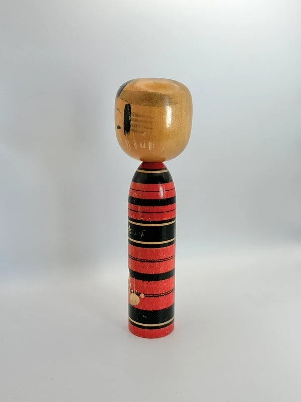 K20007 - Sosaku kokeshi by Shōji Suzuki