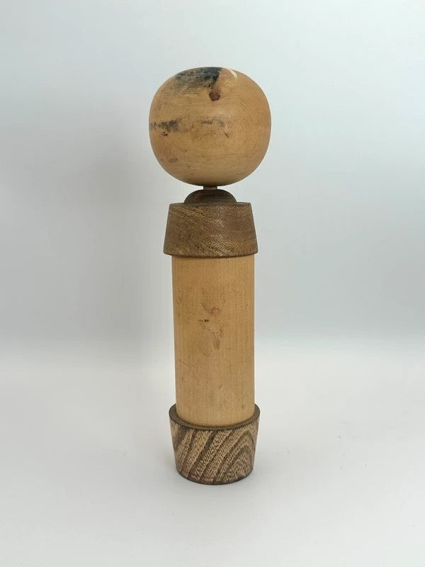 K18022 - Omiyage onsen souvenir kokeshi doll