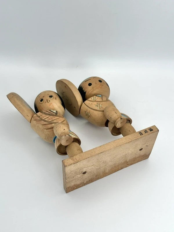 K15045 - Omiyage souvenir kokeshi Tōkaidōchū Hizakurige 東海道中膝栗毛