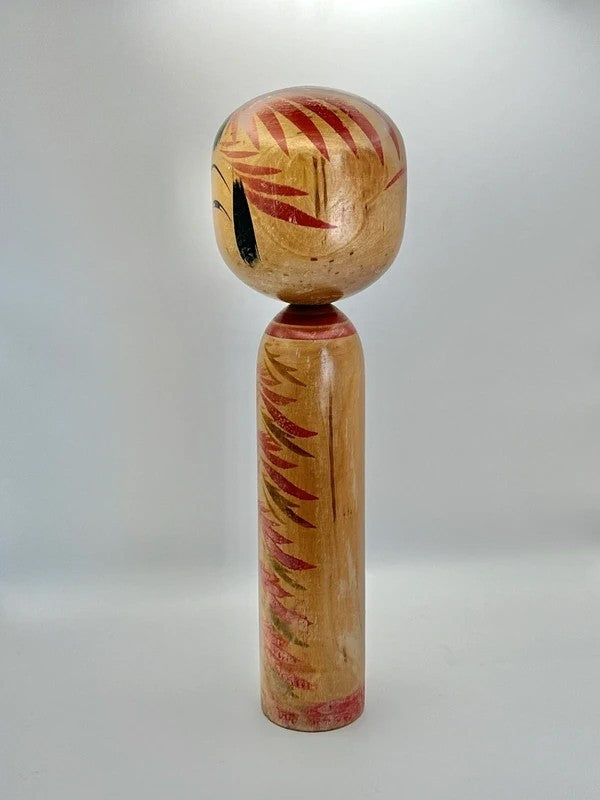 K30009 - Traditional Tōgatta kokeshi by Akozuma Shōzō