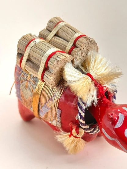 FT191 - Vintage Japanese HARIKO AKABEKO Figure – Red Cow Paper Mache Bobblehead