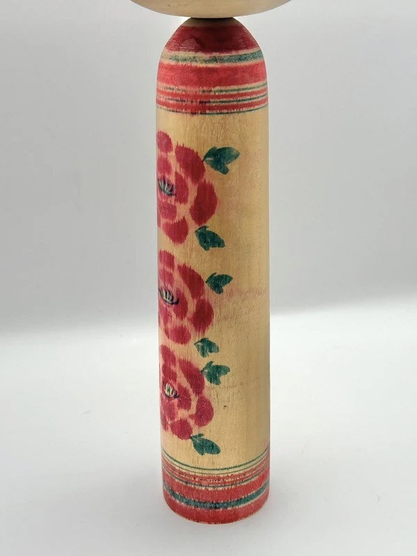 K30002 - Traditional Yajiro kokeshi by Tsuta Mamoru 蔦衛