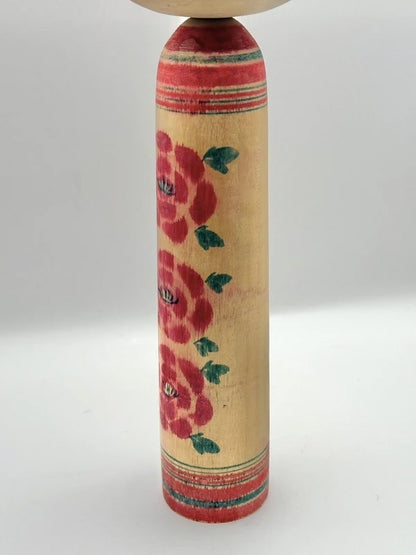 K30002 - Traditional Yajiro kokeshi by Tsuta Mamoru 蔦衛