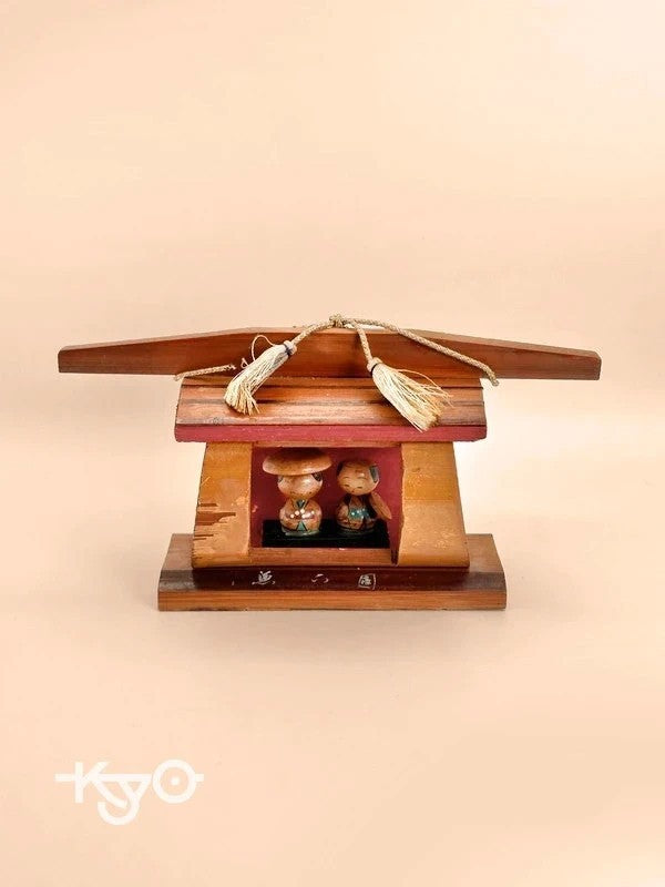 FT69 - Vintage bamboo Japanese folktoy