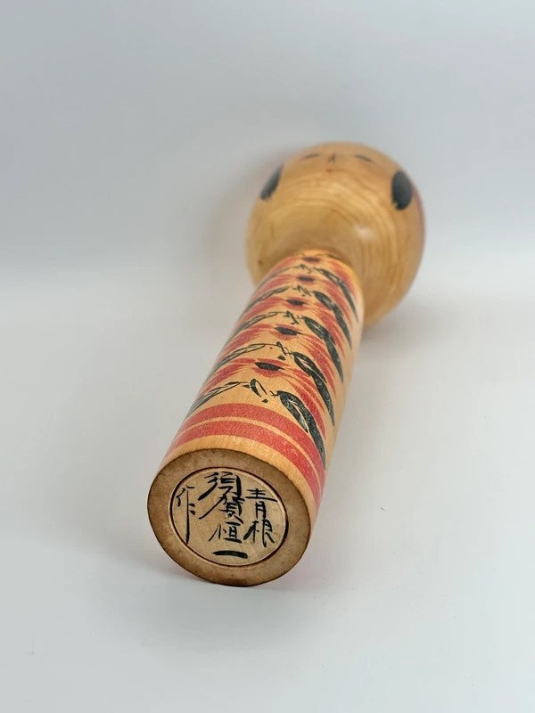 K25020 - Traditional Togatta kokeshi by Tsuneichi Suga