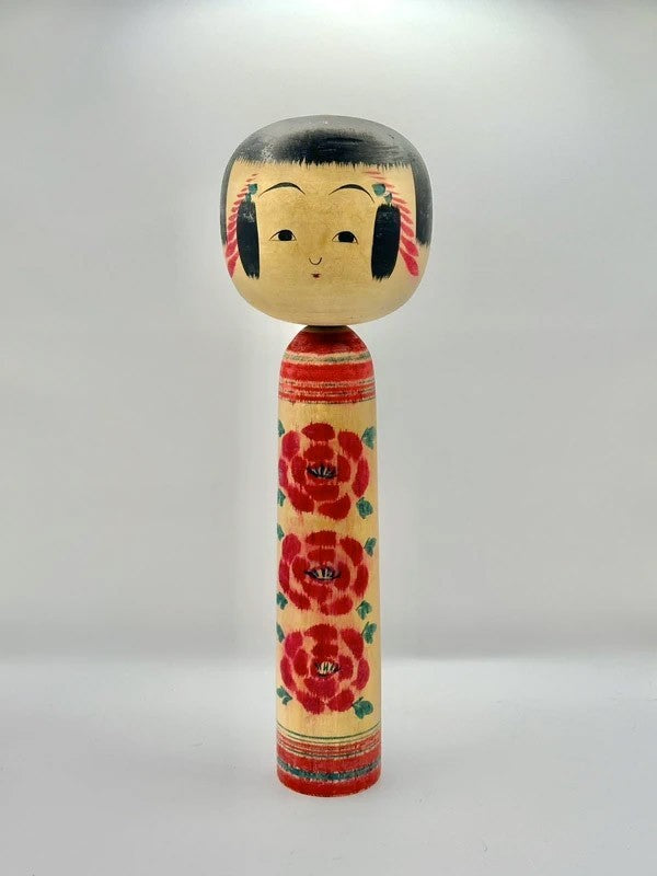 K30002 - Traditional Yajiro kokeshi by Tsuta Mamoru 蔦衛