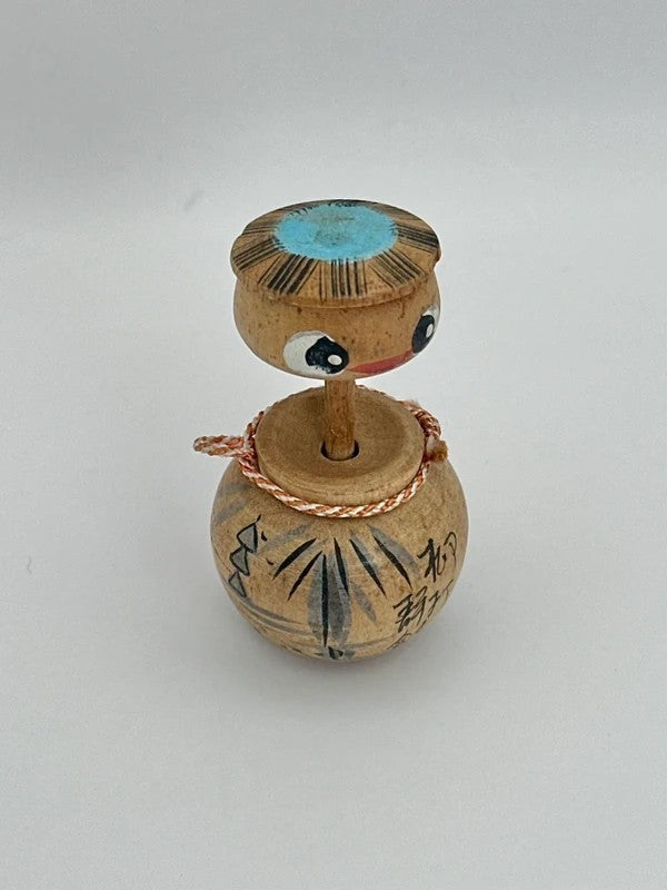 K05011 - Omiyage onsen kokeshi Shima Onsen 四万温泉.