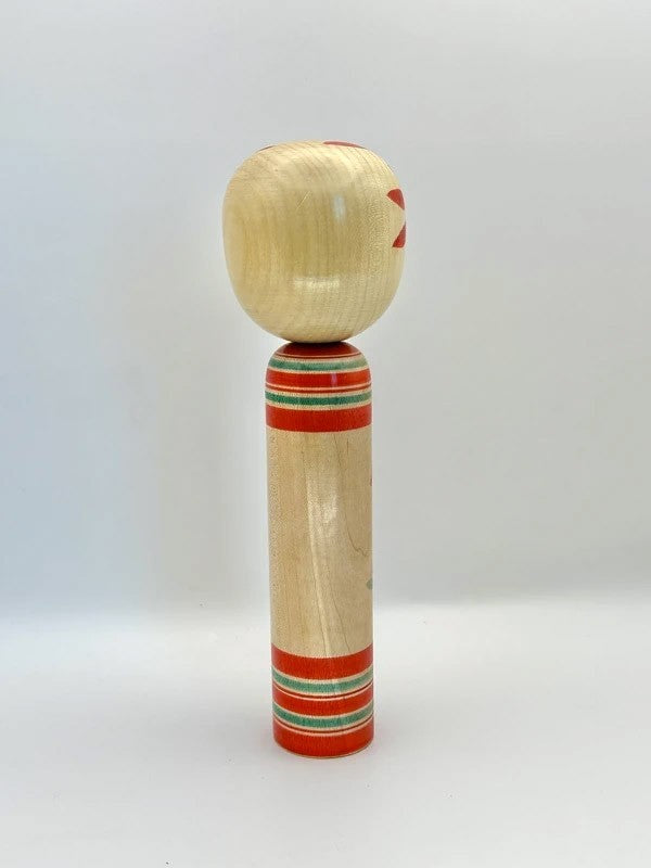 K18052 - Traditional Yamagata kokeshi by Chujiro Kobayashi 小林忠次郎