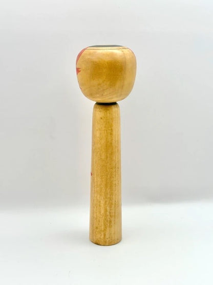 K18061 - Traditional Tsuchiyu kokeshi by Yutaka Inage 稲毛豊