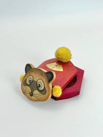 FT16 - Vintage Japanese toy castanet