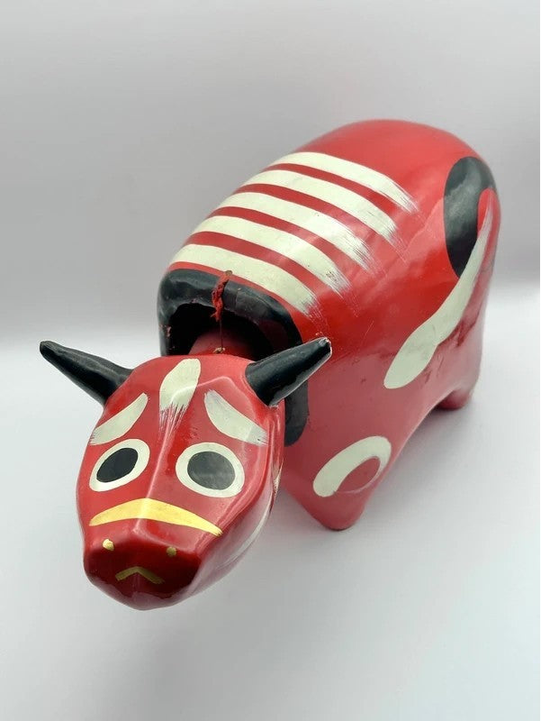 FT36 - RARE Large Akabeko cow vintage folk toy