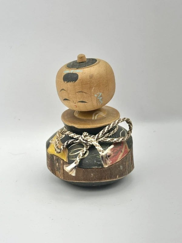 K10048 - Onsen souvenir kokeshi doll