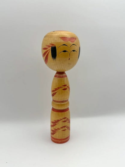 K18043 - Traditional Yajirō Kokeshi by Naoki Sato 佐藤直樹