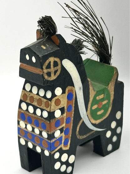 FT24 - Folk toy Miharu Goma