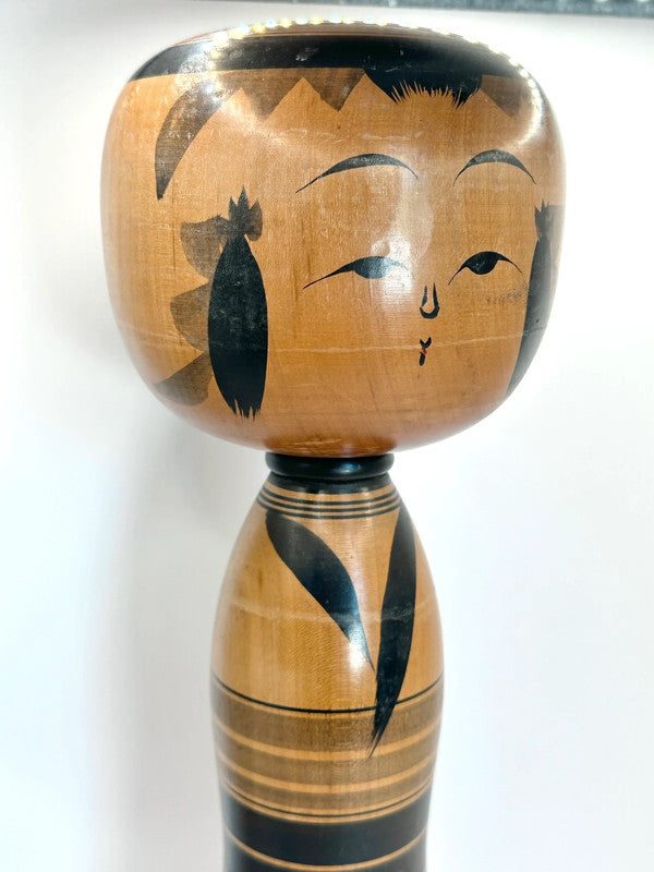 Kokeshi Yajiro traditionnel par Ishikawa Tokujiro