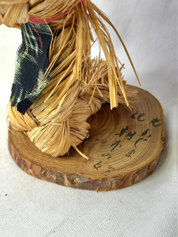 FT51 - Vintage Japanese straw doll kokeshi folk toy